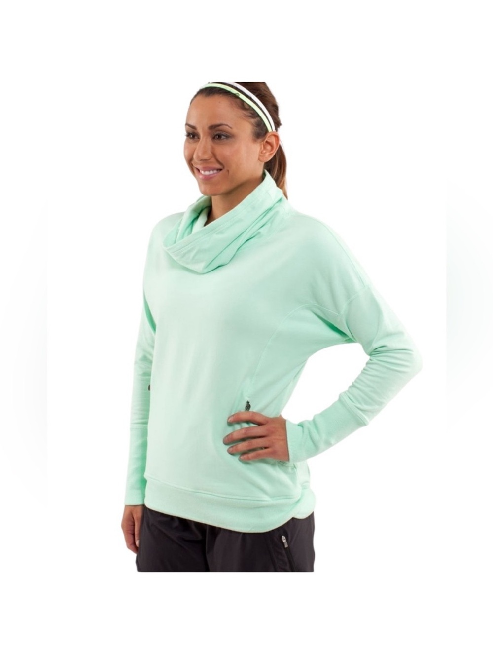 Lululemon Rest Day pull over mint long sleeve post workout yoga casual top size6